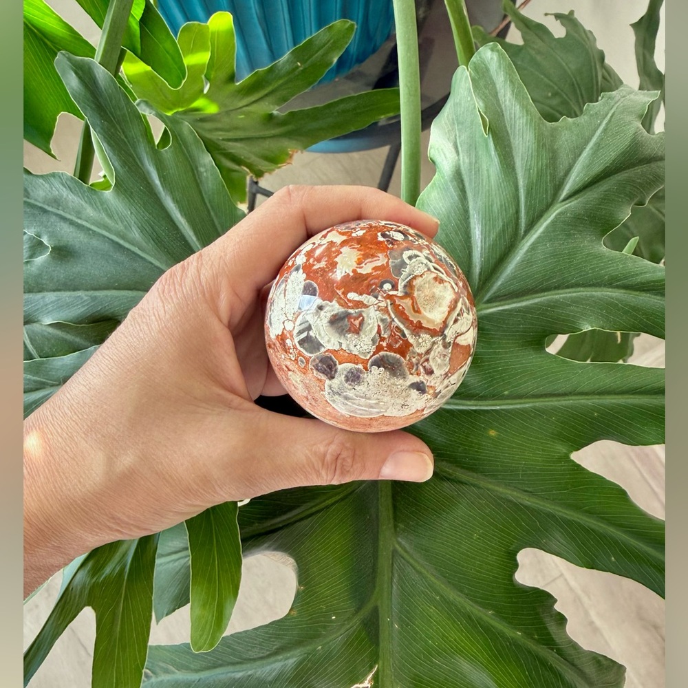 Money Agate Sphere – Prosperity & Abundance || orb energy